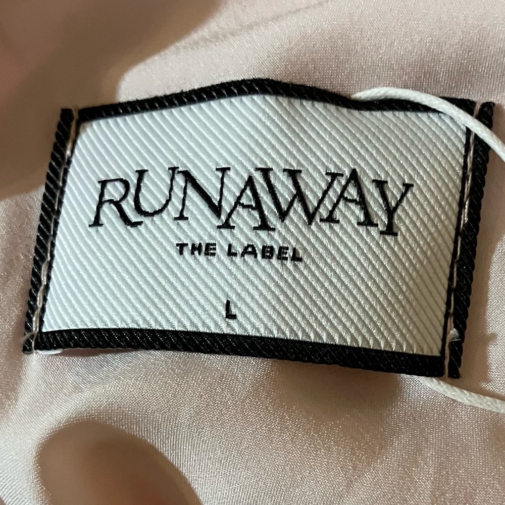 Raelyn Maxi Dress Musk - Picture 4 of 10